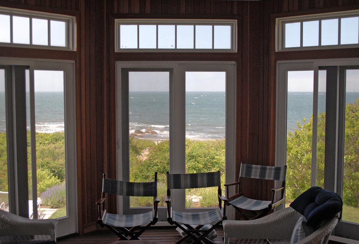 Octagon room open to the ocean breeze.